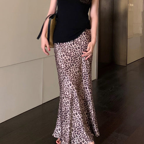 Latest Trendy Animal Print Satin A-Line Skirts